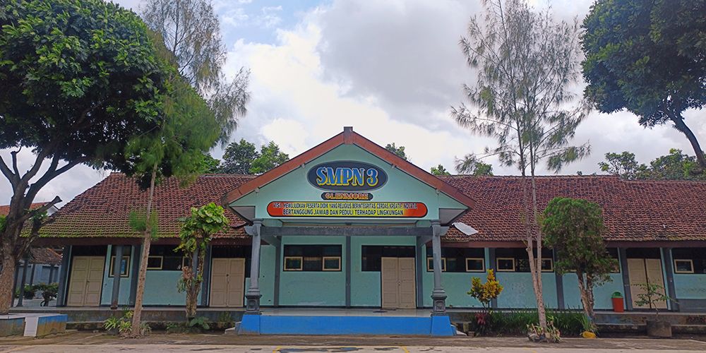 Taman dan Lingkungan Sekolah