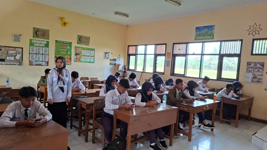 Bahasa Indonesia dan SKI Tutup Rangkaian Ujian Madrasah 2025
