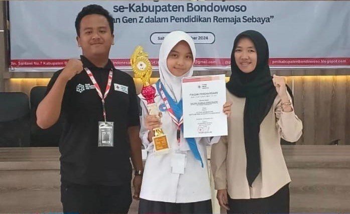 Gemilang! Siswi MTsN 2 Bondowoso Raih Juara 3 pada Latihan Gabungan PMR se-Kabupaten Bondowoso