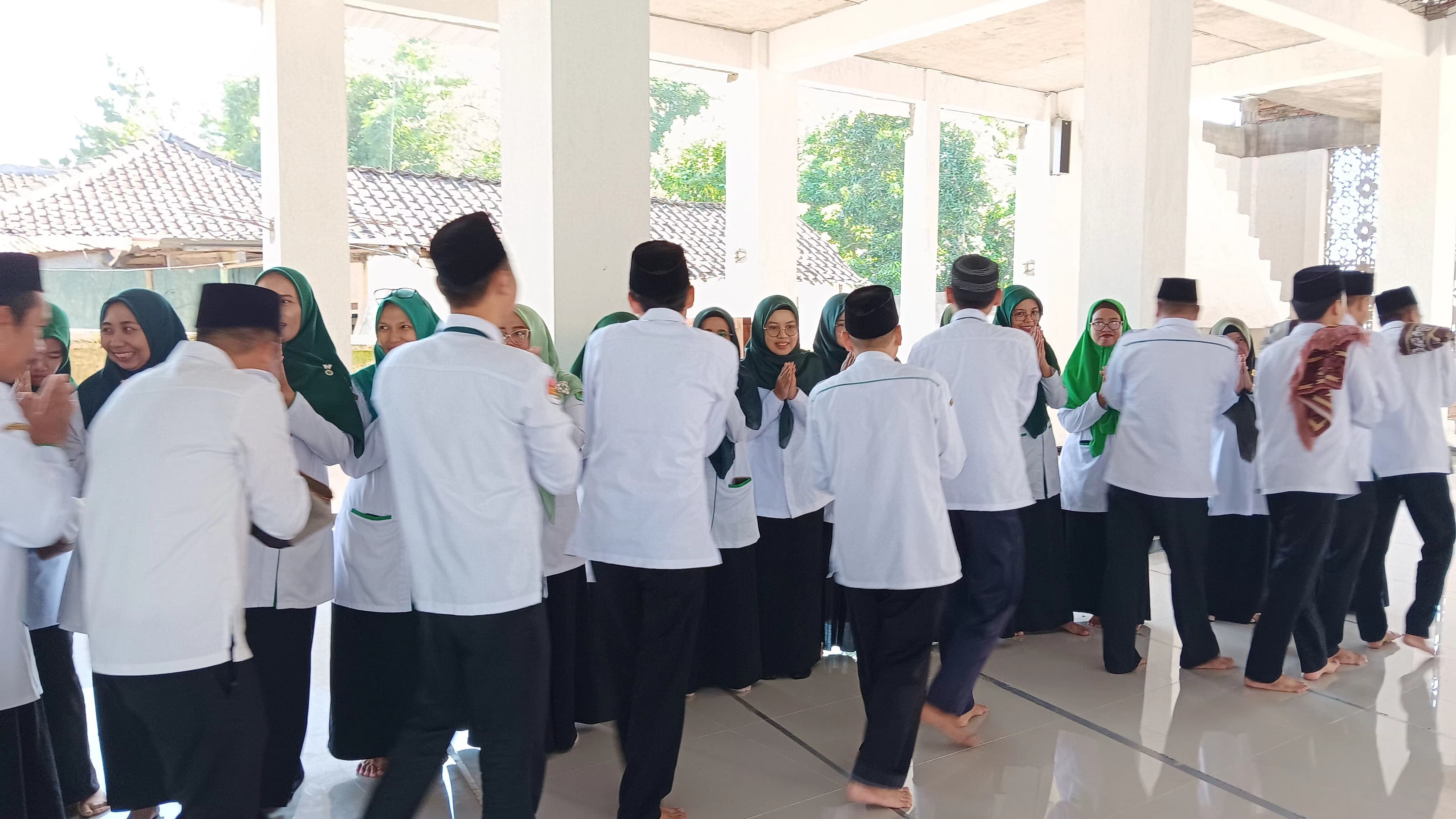 Halal Bihalal, Promosi Kasih Sayang antar Sesama