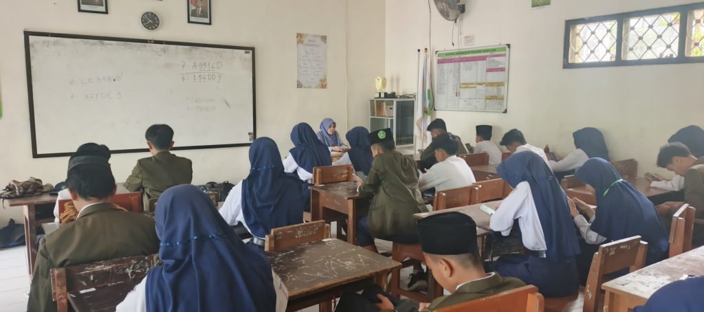 Lancar Jaya! Asesmen Hari Kedua Ujian IPS dan Akidah Akhlak