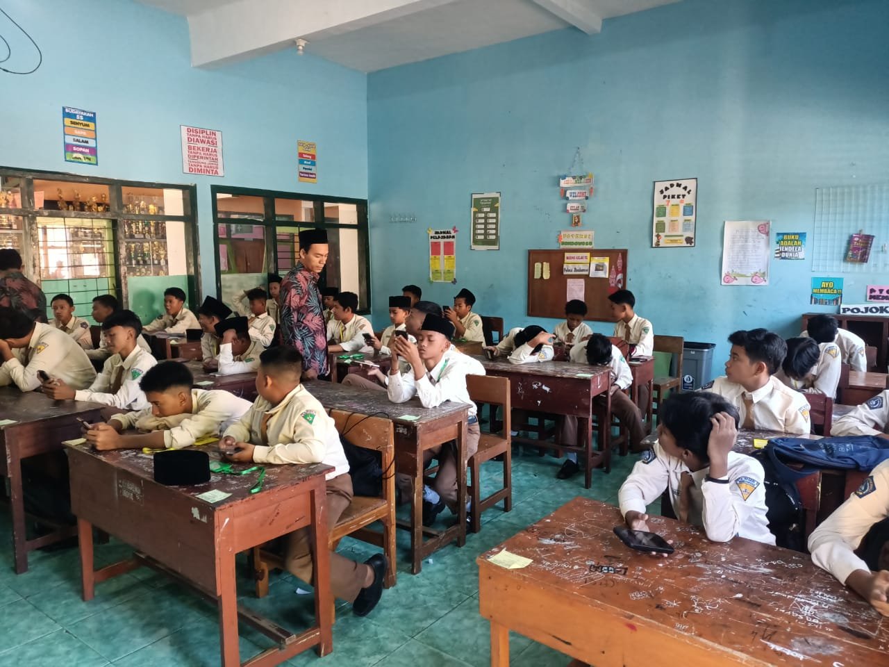 MTsN 2 Bondowoso Melaksanakan Sumatif Akhir Tahun TP 2024-2025