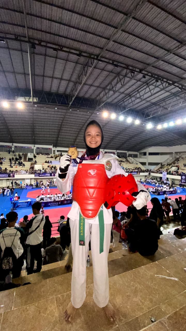 Pantang Menyerah, Yizhen Ciara Yosef Raih Juara 1 Kejurprov Taekwondo