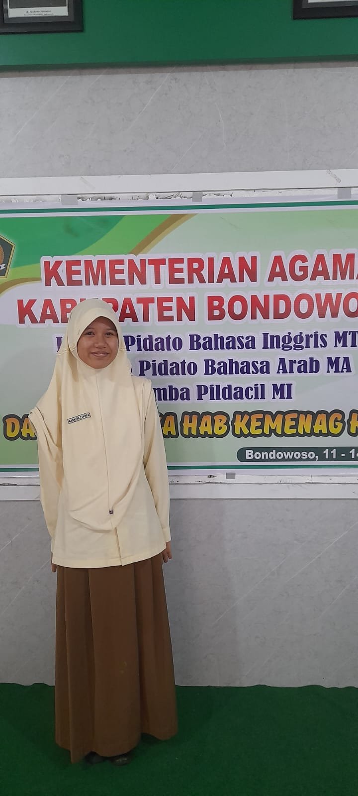 Siswa MTsN 2 Bondowoso, Raih Juara 3 Lomba Pidato Bahasa Inggris Tingkat Kabupaten