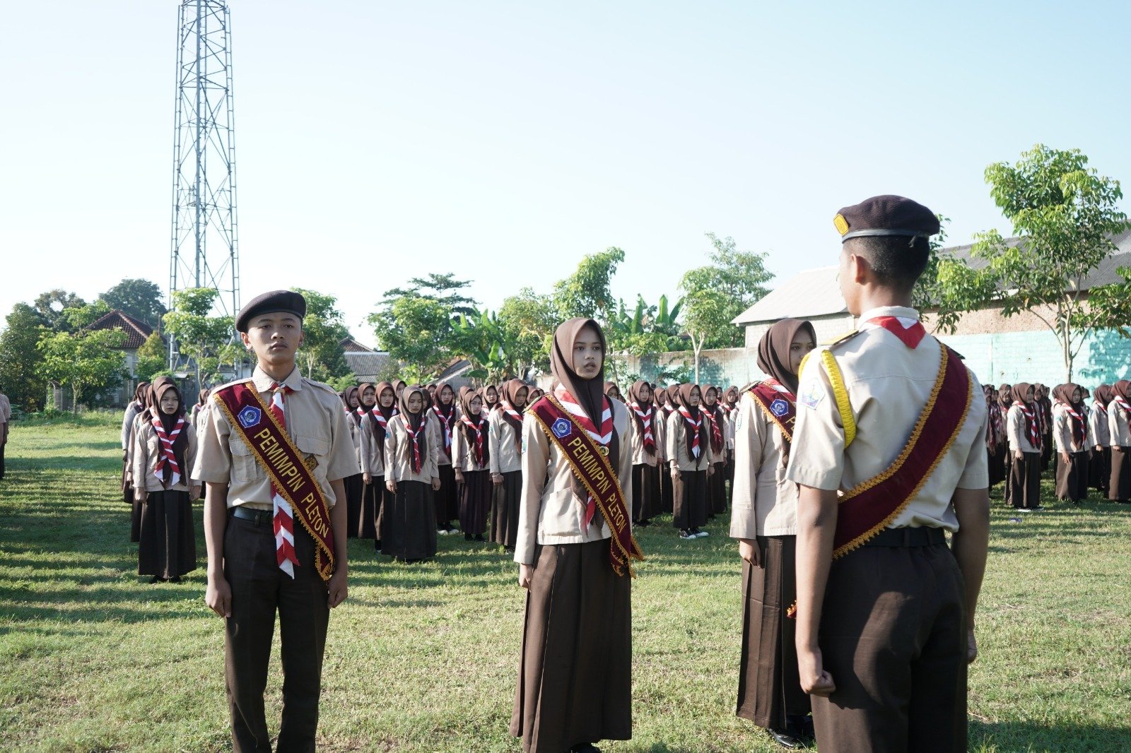 Upacara Hardiknas di MAN 3 Banyuwangi Tekankan Pentingnya Pendidikan Bermutu